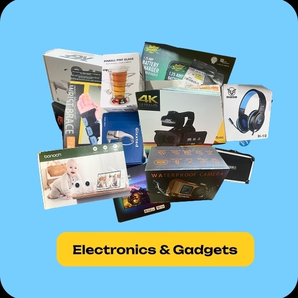 Assorted Apparel Bundle - Picture 6 of 6